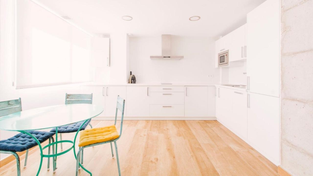 Cruise Apartment Малага Экстерьер фото